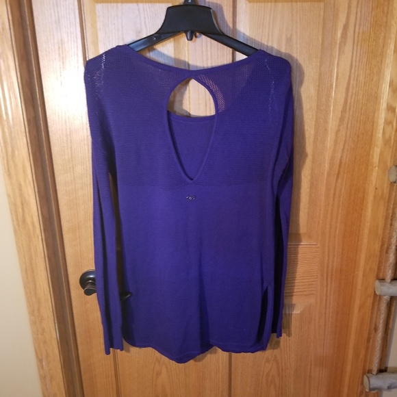 Calia by Carrie Underwood - Picture 2 of 3